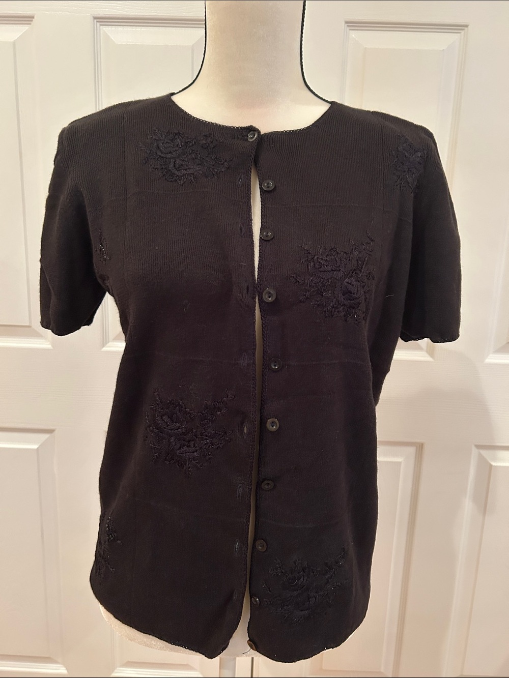 Black Short-Sleeve Knit Cardigan